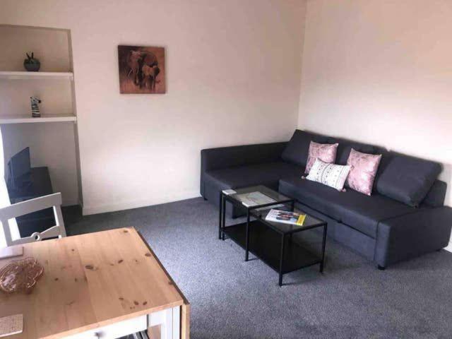 Comfy Stays Swansea Flat 3 Exterior photo