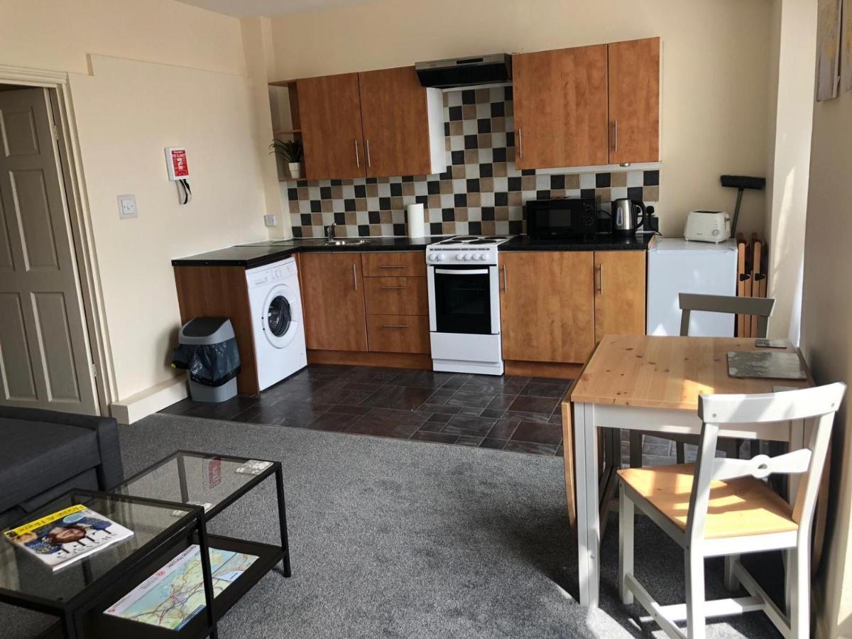 Comfy Stays Swansea Flat 3 Exterior photo